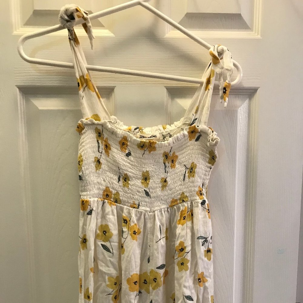 Billabong floral romper